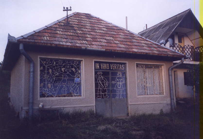 András pince